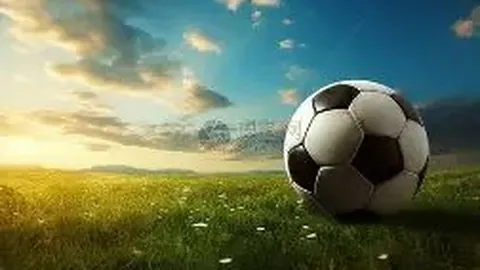 Baby下班陪娃购物，母子温馨互动场面感人